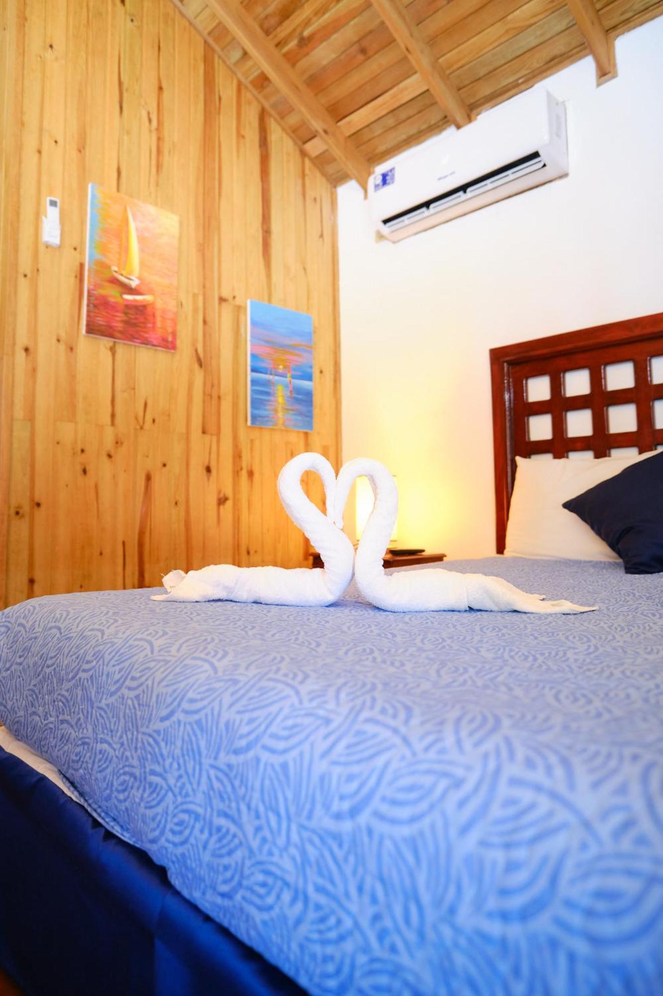 Hotel Playa Caribe Tela Luaran gambar